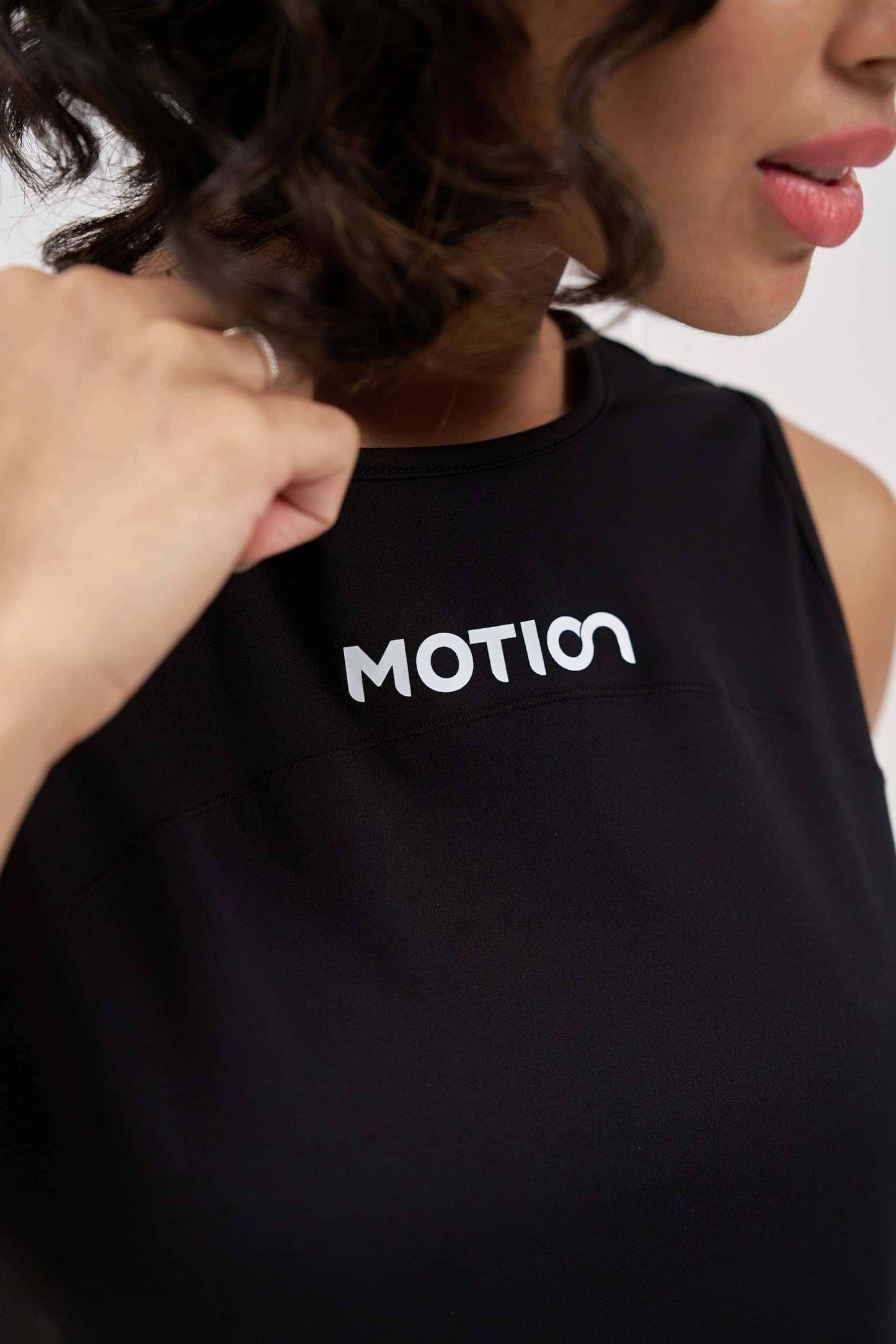 Black Muscle Tank for Training - lightweight and breathable for workouts