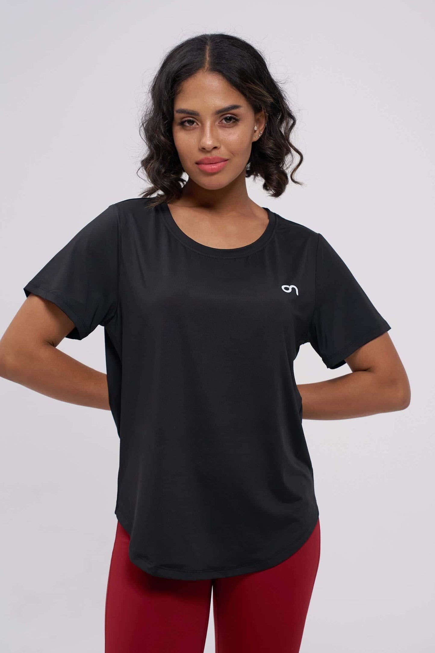 Black Modest workout clothes – half sleeve workout t-shirt for women