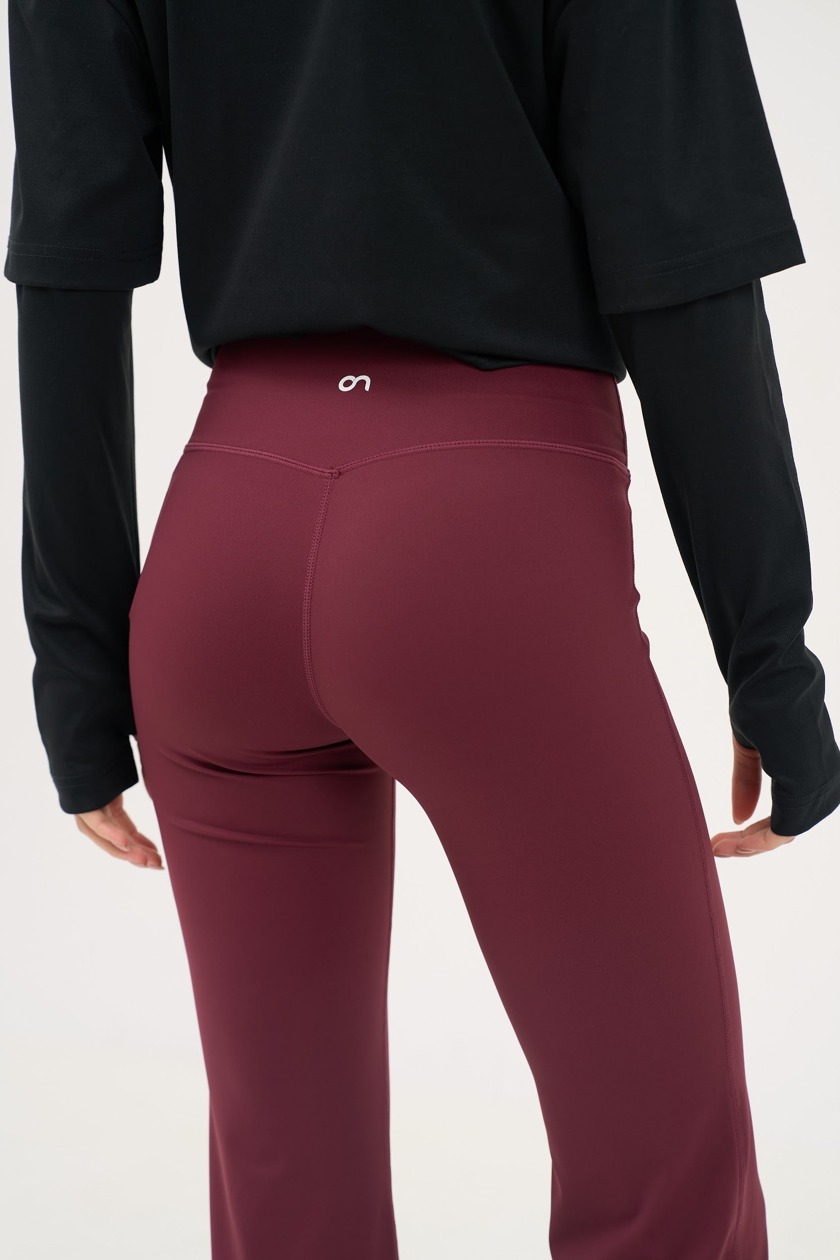 بنطال أونديا الواسع
