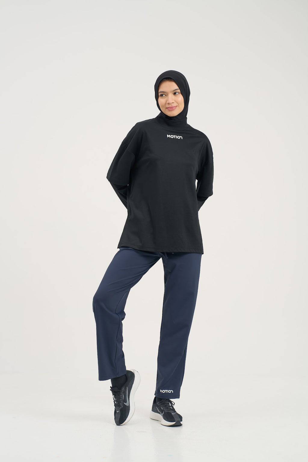 Flow Straight-Leg Joggers