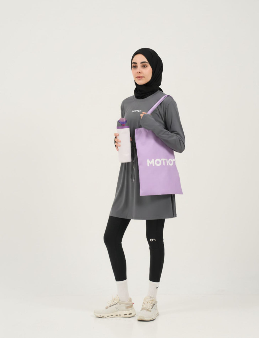 Vela Modest Top